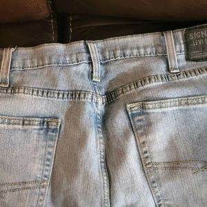 Silver tab Levi's